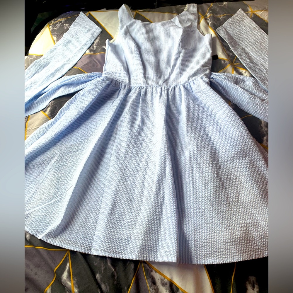 Lauren James Seersucker Emerson Dress listed for 100 brand new sold for 20
